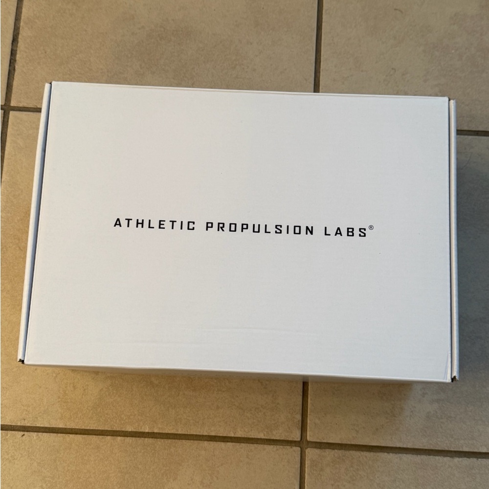 NWT APL Techloom Pro - Picture 10 of 13